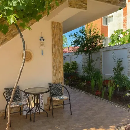Casa Maxim Πανσιόν