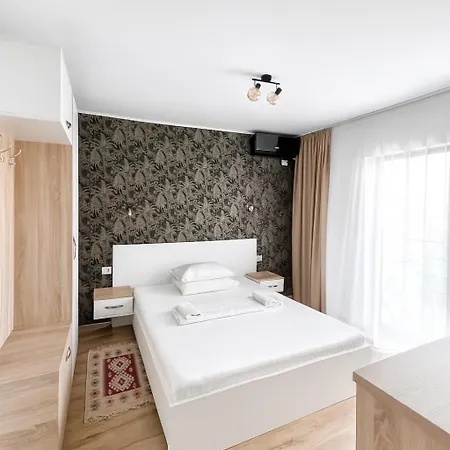 Πανσιόν Casa Maxim