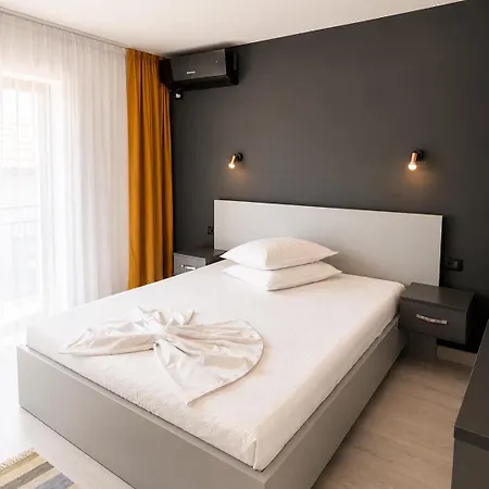 Casa Maxim 3*