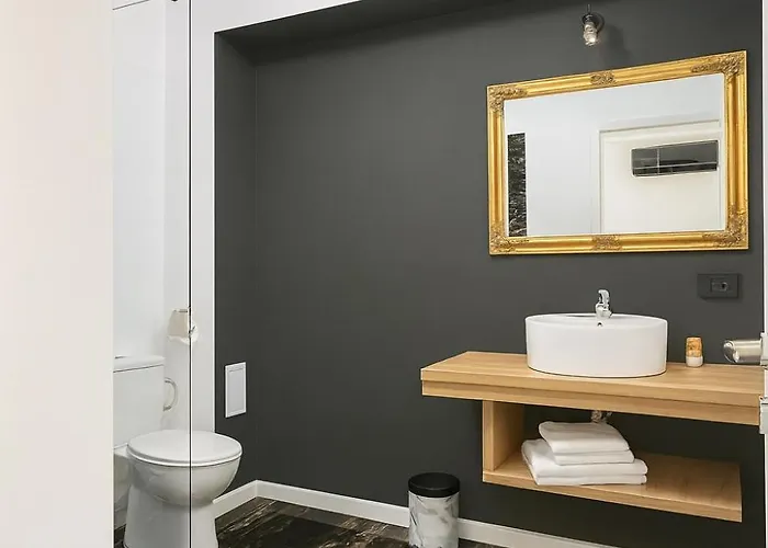 Casa Maxim בית הארחה 3*